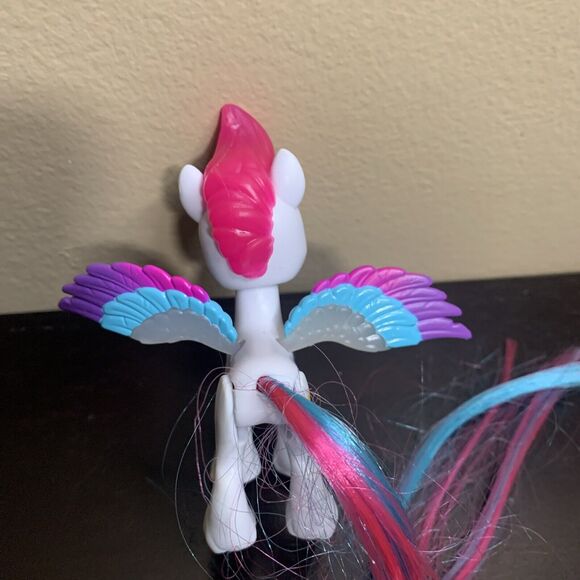 My Little Pony A New Generation Zipp 3" - Picture 6 of 7